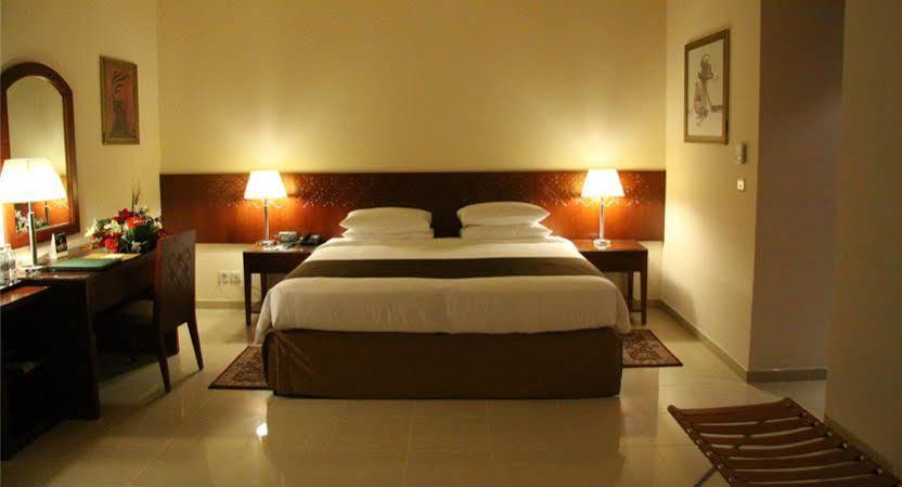 Makarem Al Bait Al Azizia Hotel Mecca Luaran gambar
